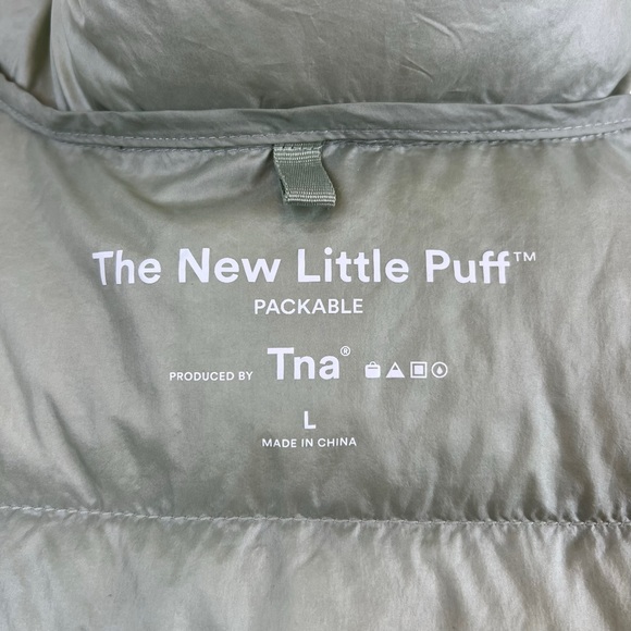 Aritizia | TNA | The New Little Puff | Size Large | Green | Packable | Hooded - Picture 3 of 12